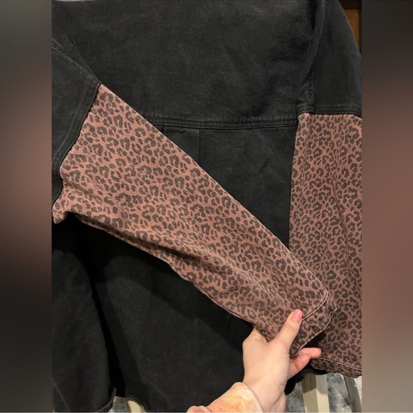 Black and dusty purple denim leopard print shacket- oversize fit - Picture 2 of 4
